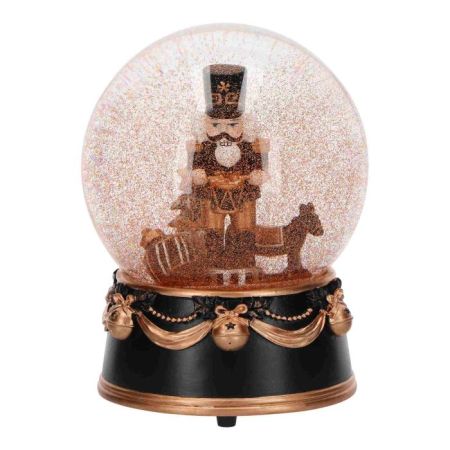 Waterball nutcracker