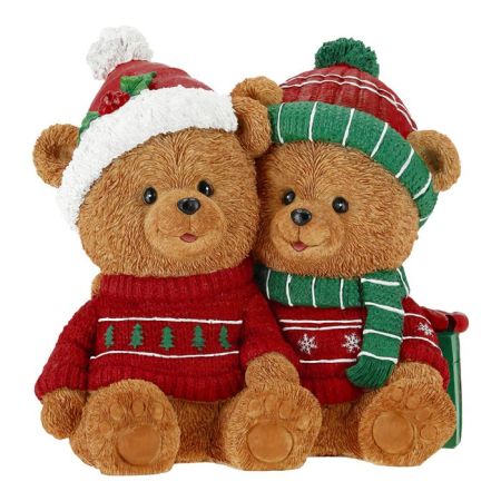 Bear on giftbox poly